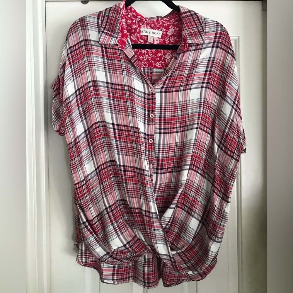 Knox Rose Women's Plaid Button-Up Top - Red and White